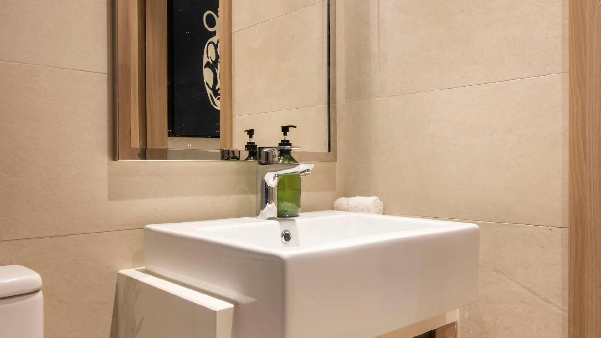 Spacious 2Br With Big Balcony In Meydan Dubaj Apartament