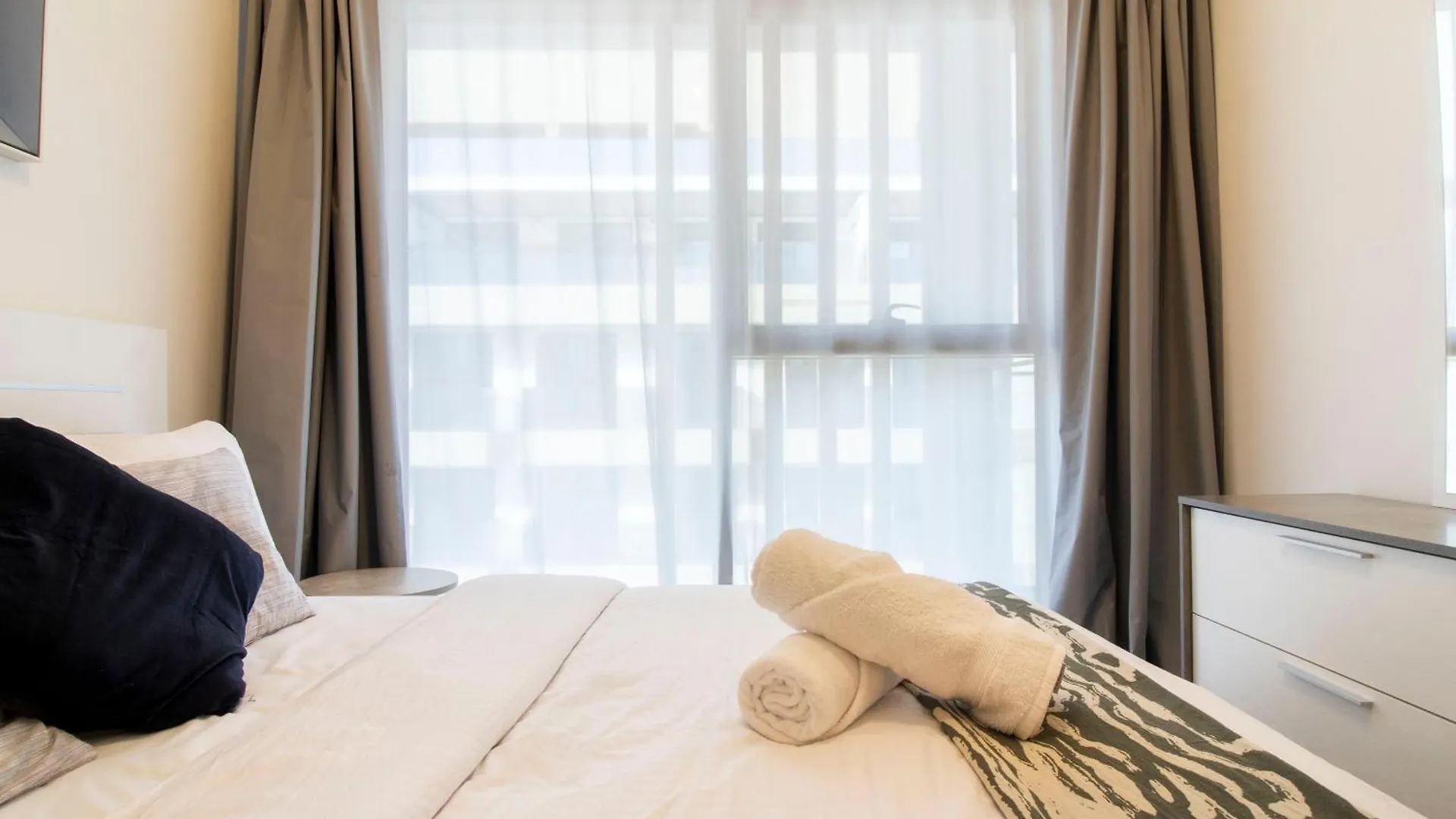 Spacious 2Br With Big Balcony In Meydan Dubai United Arab Emirates